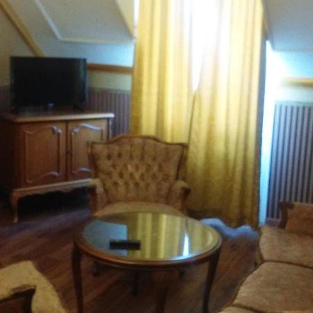 Siesta Club Apartman Harkany Exterior photo