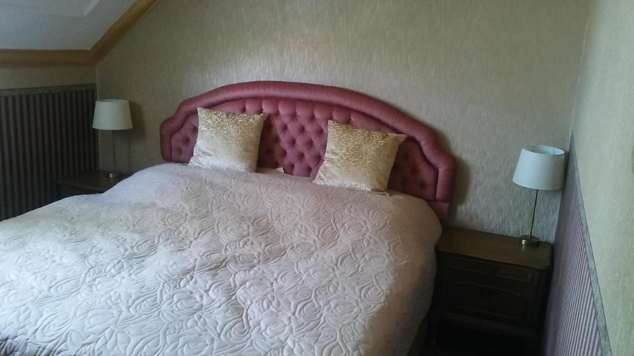 Siesta Club Apartman Harkany Exterior photo